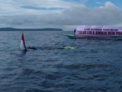 Aktivis AMP Berenang 2 Kilometer Tolak LIN dan Ambon New Port