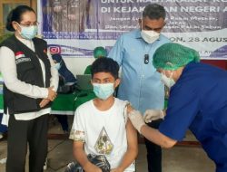 Memutus Rantai Penularan Covid-19, Kejari Ambon Gelar Vaksinasi