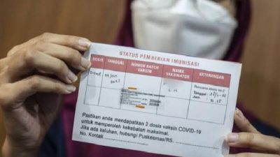 Masuk Mal di Ambon, Cukup Tunjukkan Kartu Vaksin