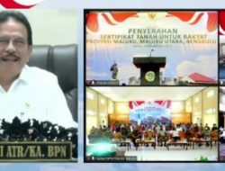 Menteri Agraria Bagikan Belasan Ribu Sertifikat Tanah Untuk Maluku