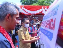 Wagub Maluku Ajak Pers Awasi BBM Satu Harga