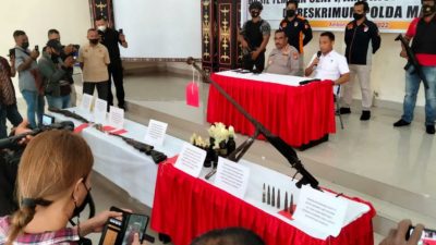 Polisi Sita 3 Pucuk Senjata Api dan Bom Rakitan di Haruku