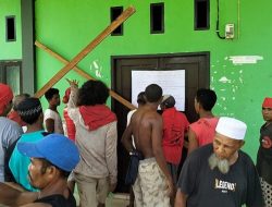 Sengketa Mata Rumah Parentah, Kantor Desa Yaputih Disegel