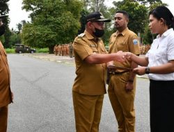 Bupati MBD Serahkan SK Pengangkatan PNS & PPPK