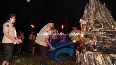 Wakil Bupati Tutup Jambore Pertama Kwarcab MBD