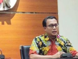 KPK Periksa Manager Indomaret dan Sopir Mantan Wali Kota Ambon