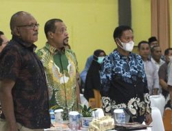 Bupati SBT Hadiri Rakor Monitoring & Evaluasi Stunting