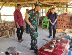 Kodam Pattimura Berikan Bantuan Mesin Cetak Batu Bata ke Warga Laha