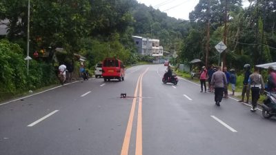 Tabrak Mobil Avanza di Monumen Ambon City of Music, Pengendara Motor Tewas