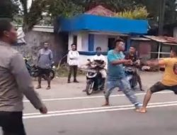 Rebutan Penumpang, 2 Sopir Angkot Duel di JMP Ambon