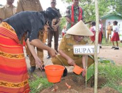 Pemkab MBD Dukung Pencanangan Penanaman Sukun