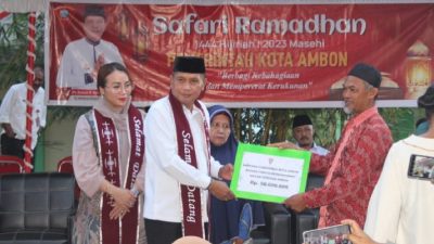 Pemkot Ambon Kucurkan Dana Bantuan Hibah ke Masjid