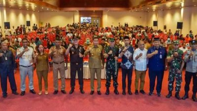 Teken Pakta Integritas, Pj Wali Kota Ambon Ingatkan ASN Netral
