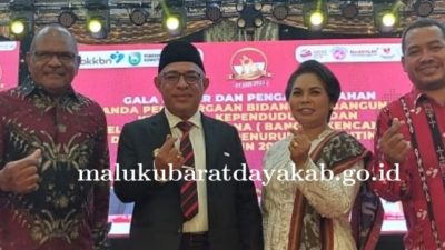 Bupati MBD Raih Penghargaan Manggala Karya Kencana BKKBN