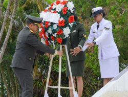 Jelang HUT TNI, Pangdam Pattimura Ziarah ke Taman Makam Pahlawan