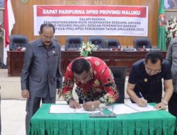 Pemprov-DPRD Maluku Tandatangani Nota Kesepakatan & Serahkan RAPBD Perubahan 2023