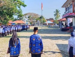 Pemkab SBT Upacara Hari Pahlawan Nasional