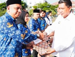 Serahkan SK 385 PPPK, Ini Harapan Pj Wali Kota Ambon