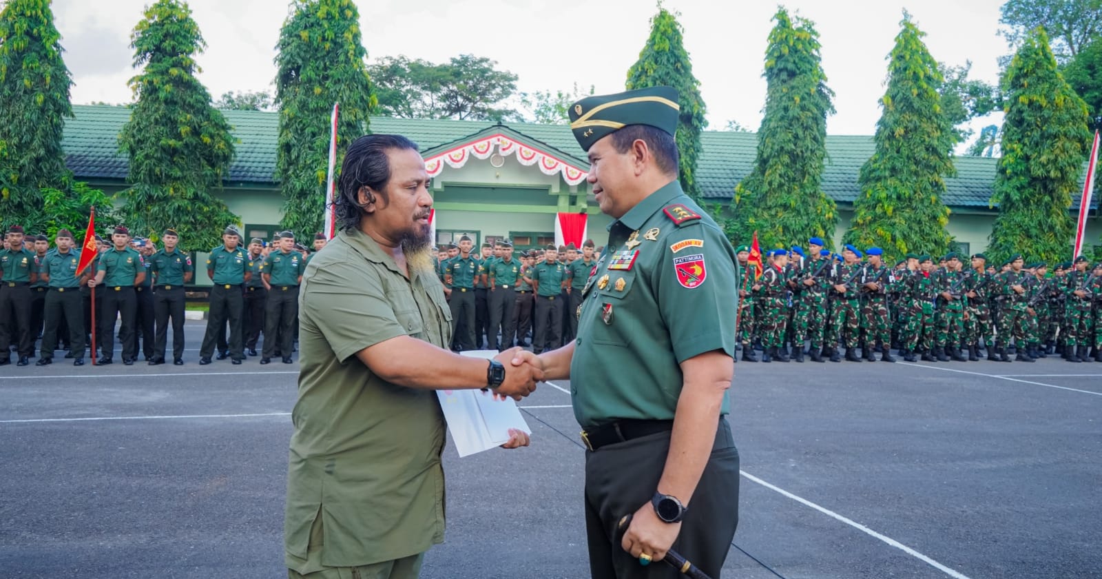 ANGGOTA TNI