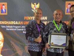 Program Jaminan Kesehatan Capai 98 Persen, Pemkab MBD Raih Penghargaan UHC