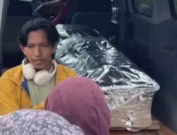 Tangis Haru Iringi Pemulangan Jasad Pendaki Bogor di Bandara Pattimura
