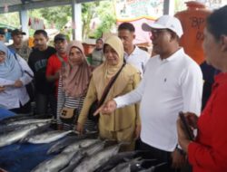 Bupati Malteng Sidak Pasar Binaya Pantau Harga Bahan Pokok
