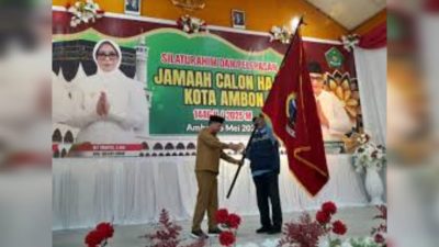 Wali Kota Ambon Lepas 321 Jemaah Calon Haji ke Tanah Suci