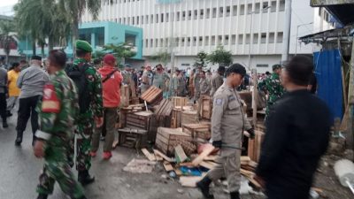 Pasca Penertiban PKL, Pemkot Ambon Bangun Pos Penjagaan