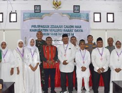 Wabup MBD Lepas Jemaah Calon Haji ke Tanah Suci