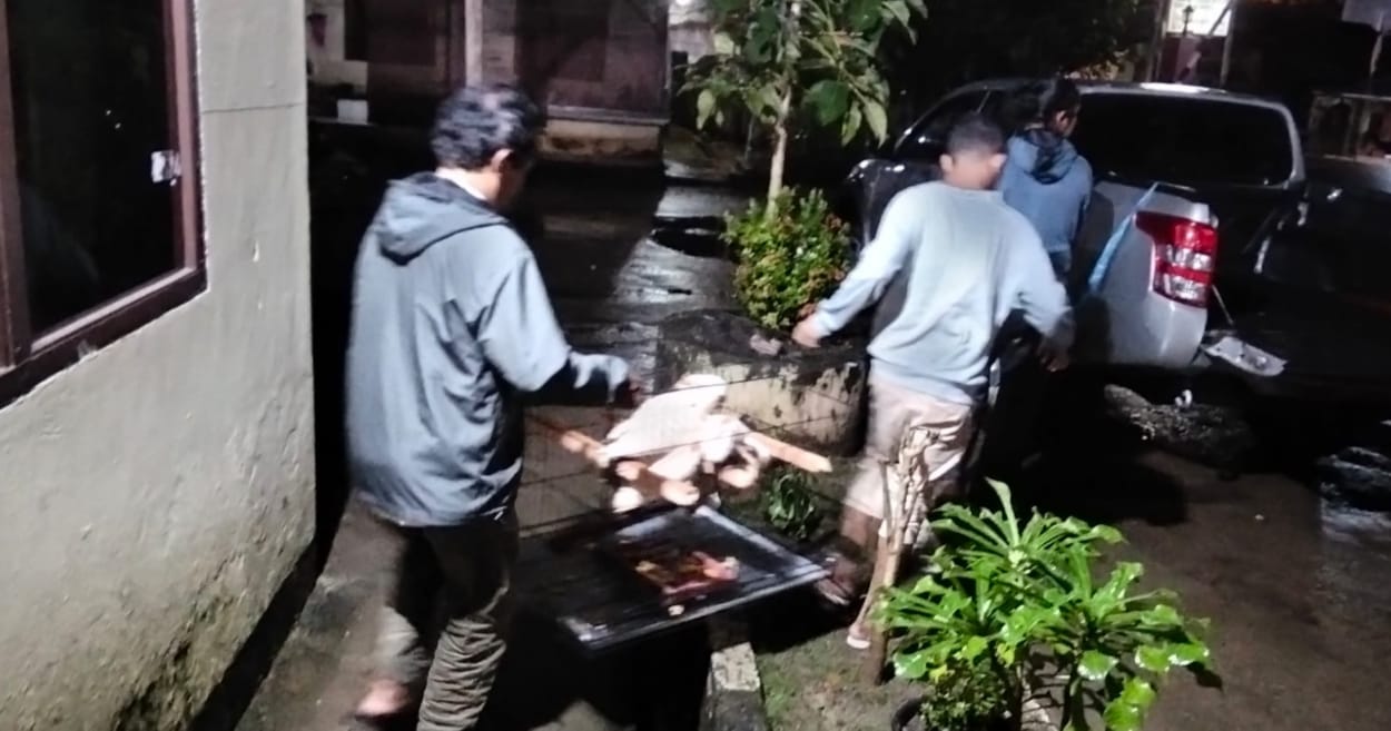 BURUNG KAKATUA