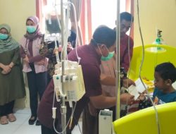 Peduli Kemanusiaan, Kajari SBT dan Danramil Bula Kunjungi Bocah Gizi Buruk