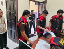 Jaksa Geledah Kantor Dispora dan BPKAD Malra, Sita Ratusan Dokumen