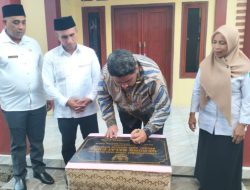 Resmikan Kantor Desa Administratif Kilalir Kilwou, Ini Harapan Wabup SBT