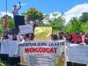Kantor Kemenag SBB Didemo, Ratusan Guru Madrasah Tuntut Diangkat Jadi PPPK