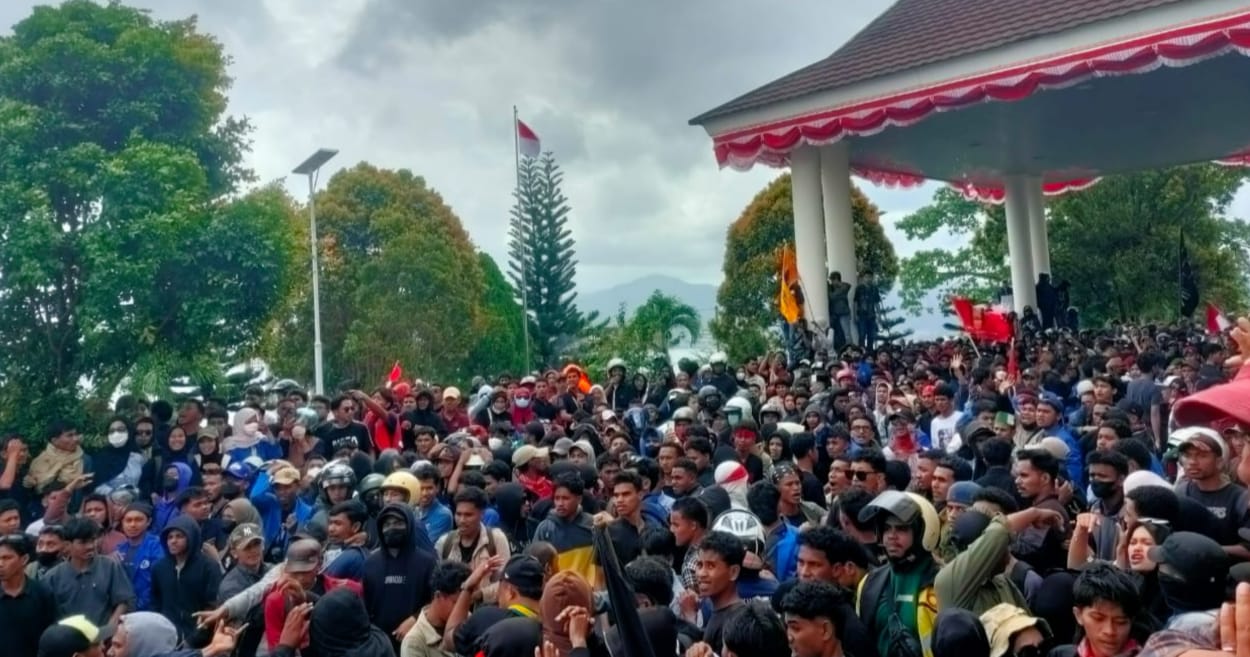 DPRD MALUKU