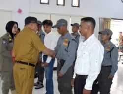 Wakil Bupati MBD Kukuhkan Satlinmas Desa