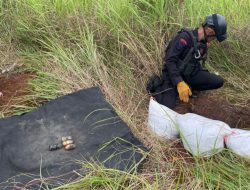 Tim Gegana Brimob Polda Maluku Musnahkan Barang Bukti Kasus Terorisme