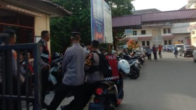 TAWURAN MAHASISWA