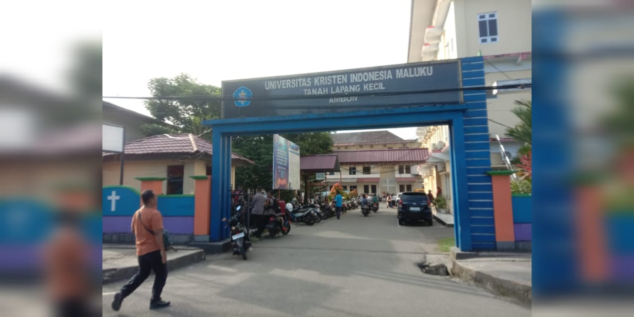 TAWURAN MAHASISWA 
