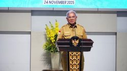 Bupati Malra: Guru Jadi Teladan dan Penopang Reformasi Pendidikan