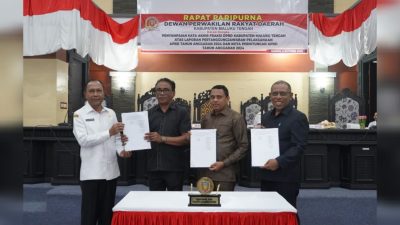 Sampaikan Dokumen RAPBD 2026, Anggaran Pemkab Malteng Dipangkas Rp 117 Miliar