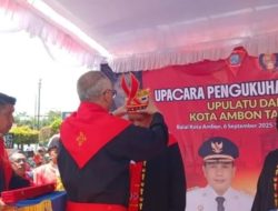 Wali Kota dan Wawali Ambon Diberi Gelar Adat Upulatu-Pati