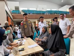 Walkot Ambon Hadiri BMF, Ratusan Warga Terima Yankes dan Bansos